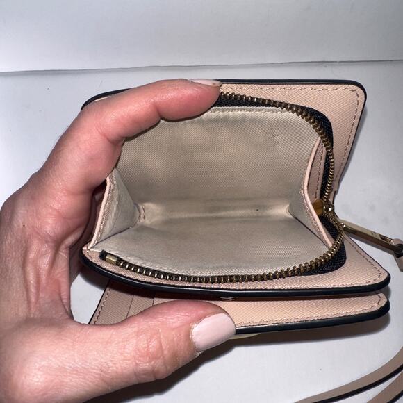 Marc Jacobs Snapshot Cloud White Mini Compact Wallet gold beige gray greige - Picture 11 of 15